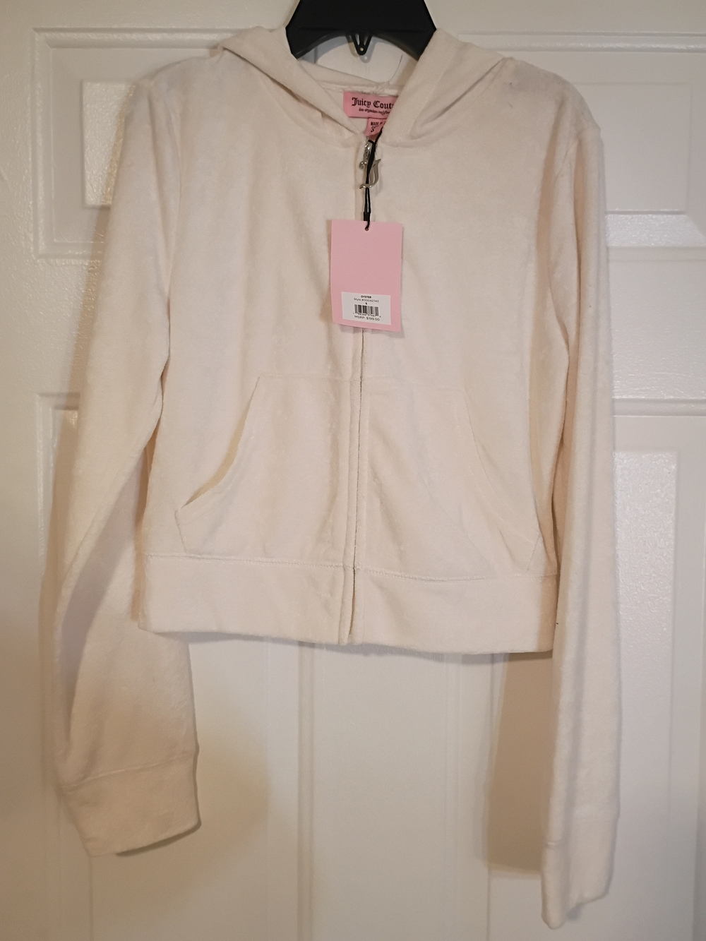 Juicy Couture Soft Cream Plush Zip Hoodie Outfit